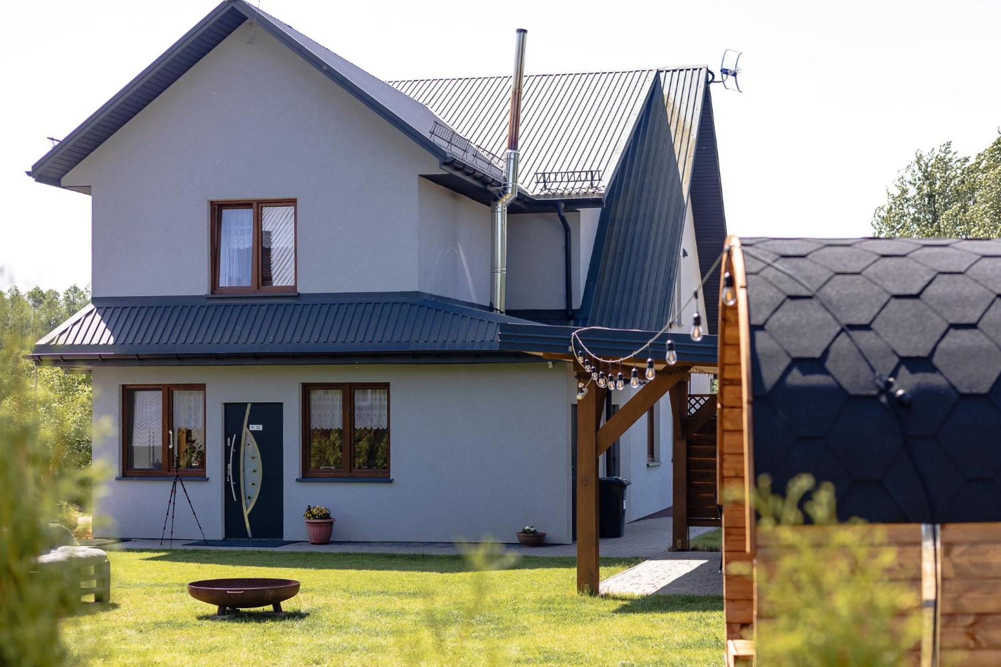 Szumi Farm stay *
