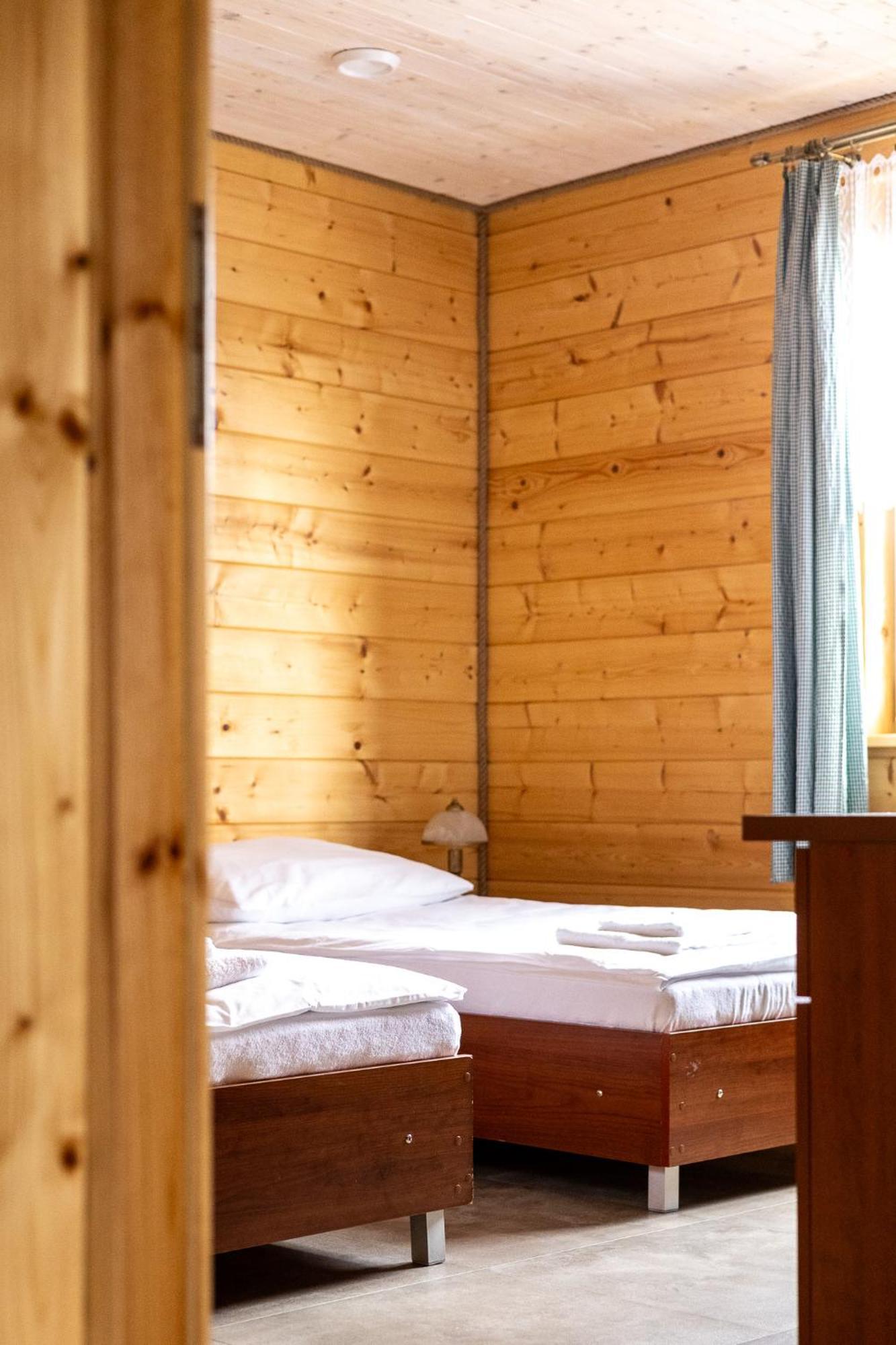 Szumi Farm stay *